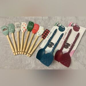 Bundle Set Krumbs Kitchen Christmas Silicone Spatula and Rachael Ray Lazy tools
